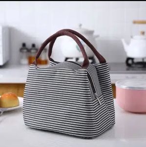 Striped pattern lunch bag